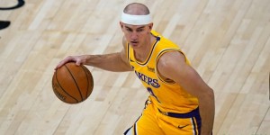 【大发扑克】雪上加霜！卡鲁索因左脚踝扭伤本场不回归