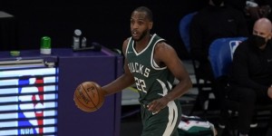 【大发扑克】米德尔顿单场季后赛砍35+15篮板 雄鹿队史第三人