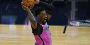 <?php the_title(); ?>