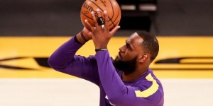 【大发扑克】詹姆斯第17次入选年度最佳阵容 继续刷新NBA历史纪录