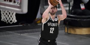 【大发扑克】米德尔顿：乔哈不仅三分非常出色 还能在场上做很多其他事情