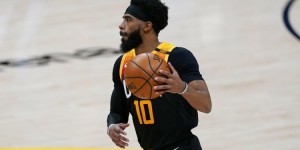 【大发扑克】爵士官方：康利右腿筋轻微拉伤 将在次轮G1前接受评估