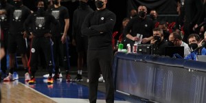 【大发扑克】泰伦-卢：莱昂纳德缺阵需要调整小阵容 希望球迷鼎力支持球队