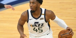 【大发扑克】杀伤力十足！米切尔砍下30分2板8助2断1帽 13罚12中