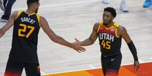 <?php the_title(); ?>