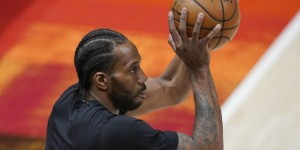 【大发扑克】还不够！小卡拿下23分7篮板3助攻1抢断 难阻快船失利