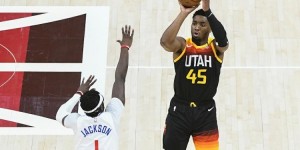 <?php the_title(); ?>