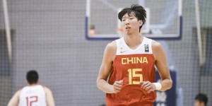 【大发扑克】FIBA官网公布男篮奥运落选赛12人名单：周琦领衔 吴前徐杰落选