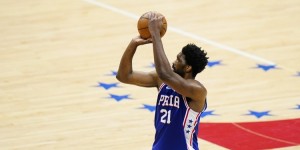 【大发扑克】强势反弹！恩比德首节8投8中 进球是上一场的两倍