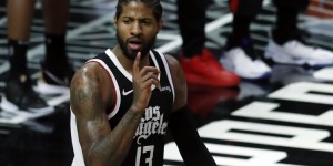 【大发扑克】过去20年仅4名球员能以连续16场20+开启季后赛 科杜韦椒在列