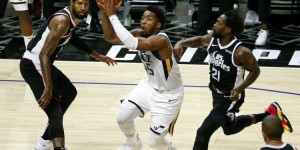 <?php the_title(); ?>