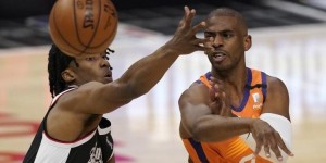 <?php the_title(); ?>