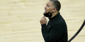 【大发扑克】并列历史第一！快船系列赛大比分落后情况下5次净胜对手两位数