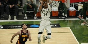 【大发扑克】字母哥过去6场皆砍下25+且命中率55%+ 历史单季季后赛第三长