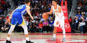 【大发扑克】特雷-杨：抖肩鞠躬这些骚操作是学的我最喜欢的库里和米勒