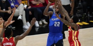 【大发扑克】米德尔顿季后赛比赛中末节20分0罚球 03年艾弗森后首人