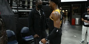 【大发扑克】名记：我认为韦德非常担心米切尔不长留爵士