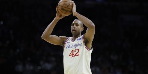 【大发扑克】名记：霍福德没想过离开绿军 因经济因素签了76人