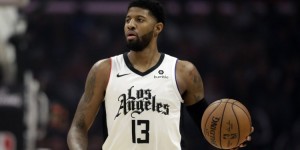 【大发扑克】乔治26中10砍下34分4板5助 末节5中0仅得1分