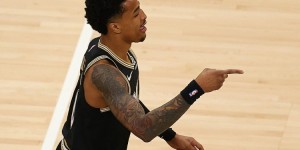 <?php the_title(); ?>