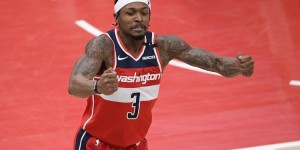 【大发扑克】比尔今夏可和奇才4年1.81亿提前续约 也可等到明年续签5年2.35亿