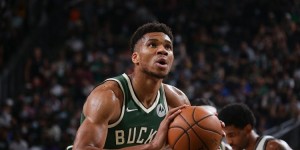 【大发扑克】总决赛字母哥在场时雄鹿净效率+2.6 字母哥离场雄鹿净效率-53.7