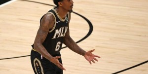 <?php the_title(); ?>