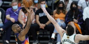 【大发扑克】36岁零62天！保罗超詹姆斯成总决单场至少32分9助最老的球员