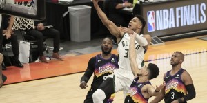 <?php the_title(); ?>