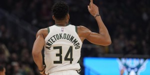 <?php the_title(); ?>