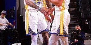 【大发扑克】乌布雷：库里在我签约黄蜂之后联系了我 他告诉我要做自己