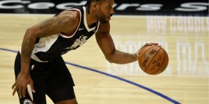 【大发扑克】A-史密斯：小卡让自己效力的队失去了几个冠军 他不伤快船会夺冠