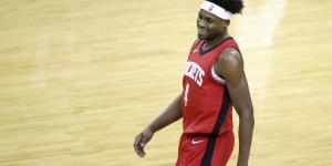 <?php the_title(); ?>