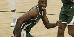 <?php the_title(); ?>