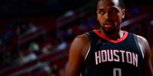 【大发扑克】美记：独行侠是追求斯特林-布朗的领跑者