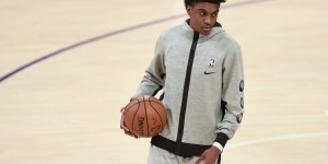 【大发扑克】森林狼记者：球队接到很多关于贾登-麦克丹尼尔斯的电话