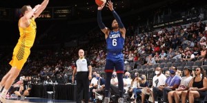 【大发扑克】利拉德：FIBA比赛更讲究身体对抗 在NBA得分是要容易些