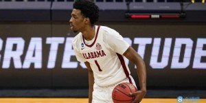 【大发扑克】官方：鹈鹕与次轮秀赫伯特-琼斯签下一份合同