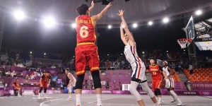 【大发扑克】中国三人女篮勇获铜牌 中国篮球时隔29年再拿奥运奖牌