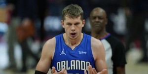 【大发扑克】美记：瓦格纳与魔术签的是两年老将底薪合约 第二年无保障