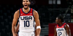 【大发扑克】挺身而出！塔图姆14投8中独得19分7板1断 正负值+12全场最高