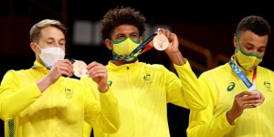 <?php the_title(); ?>