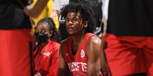 <?php the_title(); ?>