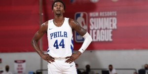 【大发扑克】全能战士！保罗-里德17投11中狂砍27分20板4助4断4帽