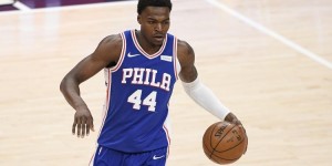 <?php the_title(); ?>