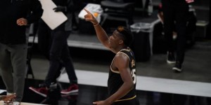 <?php the_title(); ?>