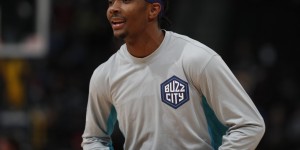 【大发扑克】格拉汉姆：很兴奋与锡安和莺歌一起打球 可以接受任何角色