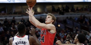 【大发扑克】公牛记者：球队在三月份和鹈鹕讨论过马尔卡宁换鲍尔