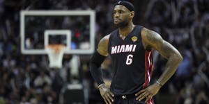 【大发扑克】乔丹：我13年曾研究了詹姆斯的打法 他走右侧突破走左侧跳投