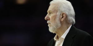 【大发扑克】波波：我跟球员说不会有人打39分钟的比赛 但他们都会有球打